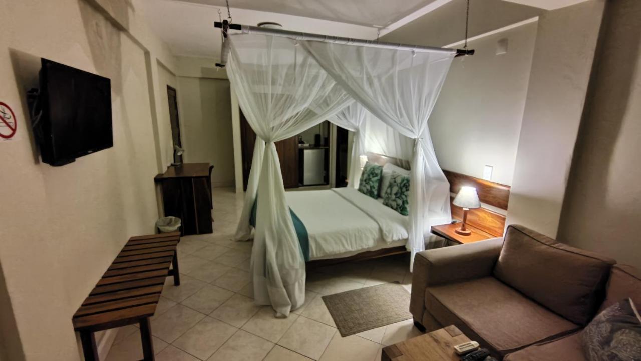 Sundown Guest House Maputo Bagian luar foto