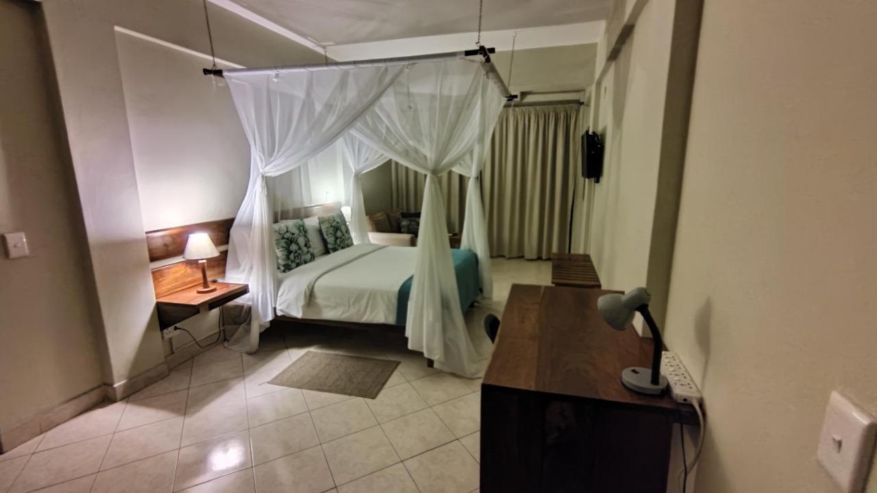 Sundown Guest House Maputo Bagian luar foto